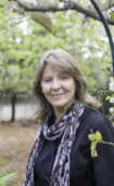 Jo-biography & contacts page