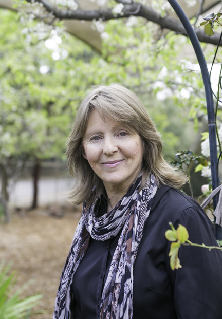 Jo-biography & contacts page